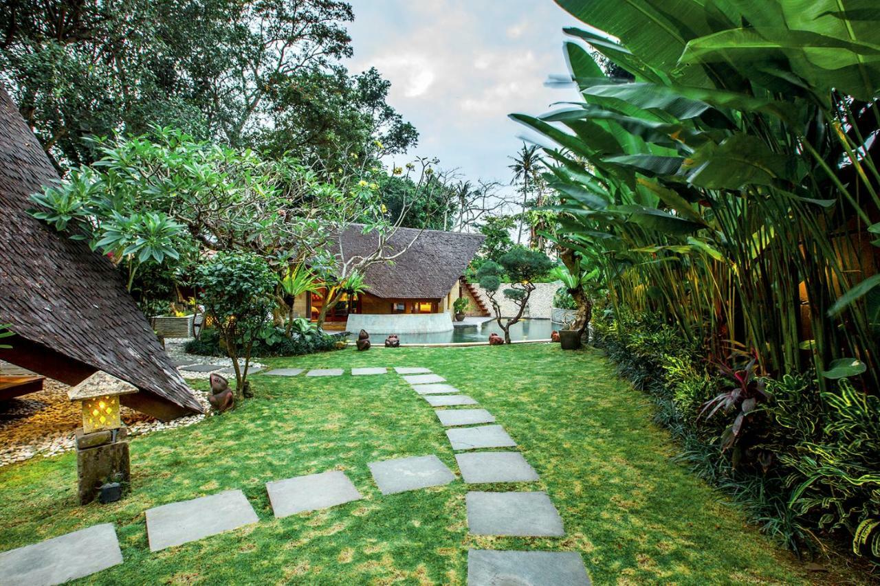 Seminyak Villa Kalyca Exterior foto