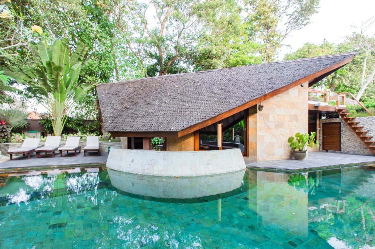 Seminyak Villa Kalyca Exterior foto